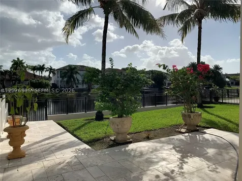 1065 SW 150th Place Miami FL 33194