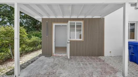 7612 NW 4th Avenue Miami FL 33150