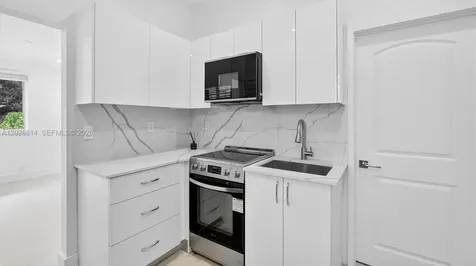 7612 NW 4th Avenue Miami FL 33150