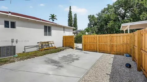 7612 NW 4th Avenue Miami FL 33150