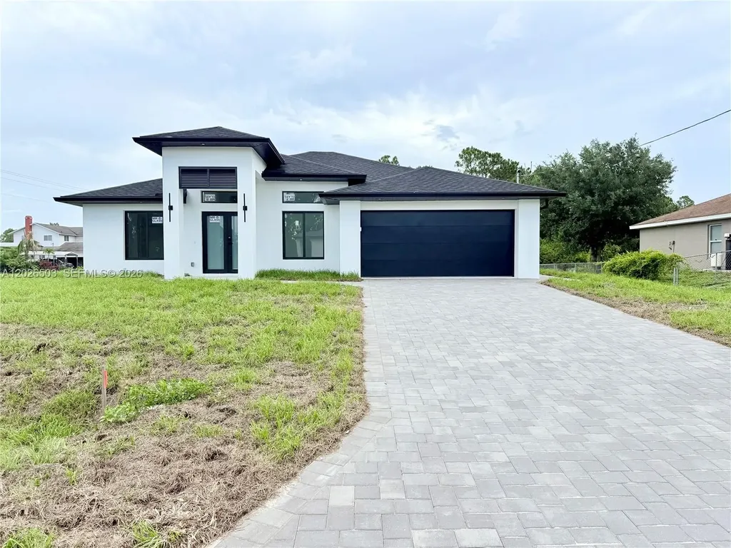 705 Colyer Street E Lehigh Acres FL 33974