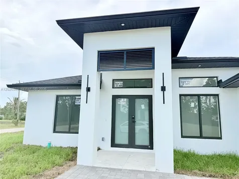 705 Colyer Street E Lehigh Acres FL 33974