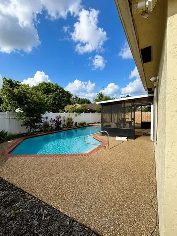 8303 SW 20th Street North Lauderdale FL 33068