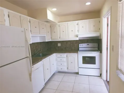 4140 NW 44th Avenue Lauderdale Lakes FL 33319