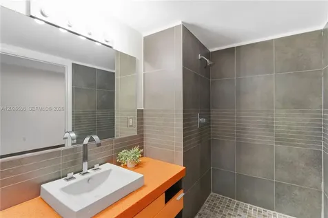 435 21st Street Miami Beach FL 33139