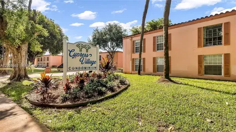 7231 Miami Lakes Drive Miami Lakes FL 33014