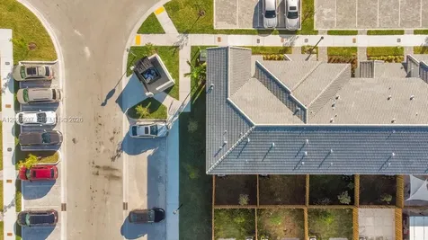 1716 SE 26th Road Homestead FL 33035