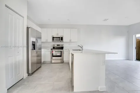 1716 SE 26th Road Homestead FL 33035