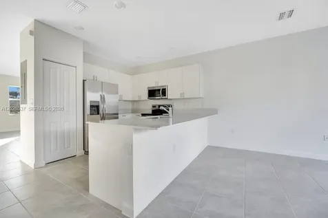 1716 SE 26th Road Homestead FL 33035