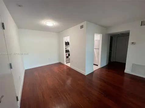 10415 N Kendall Drive Miami FL 33176