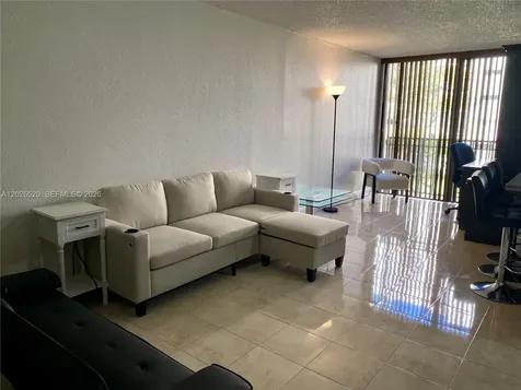 17011 N Bay Road Sunny Isles Beach FL 33160