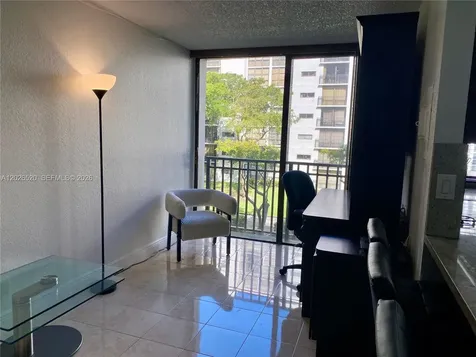 17011 N Bay Road Sunny Isles Beach FL 33160