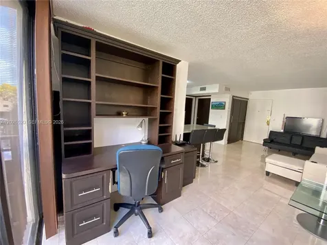 17011 N Bay Road Sunny Isles Beach FL 33160