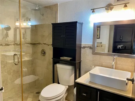 17011 N Bay Road Sunny Isles Beach FL 33160