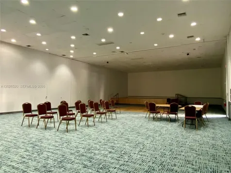 17011 N Bay Road Sunny Isles Beach FL 33160