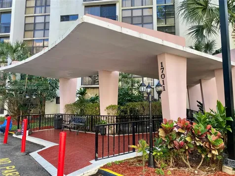17011 N Bay Road Sunny Isles Beach FL 33160