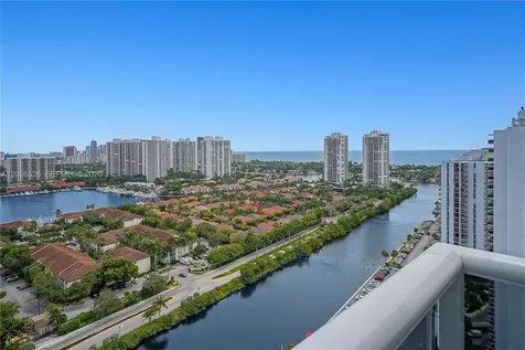 3625 N Country Club Drive Aventura FL 33180