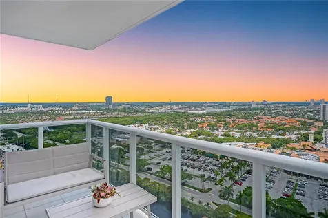 3625 N Country Club Drive Aventura FL 33180