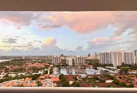 3625 N Country Club Drive Aventura FL 33180