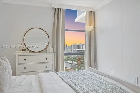 3625 N Country Club Drive Aventura FL 33180