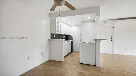 7200 Fairway Drive Miami Lakes FL 33014