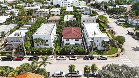 815 W 39 Miami Beach FL 33140