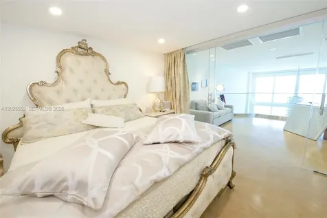 5445 Collins Avenue Miami Beach FL 33140