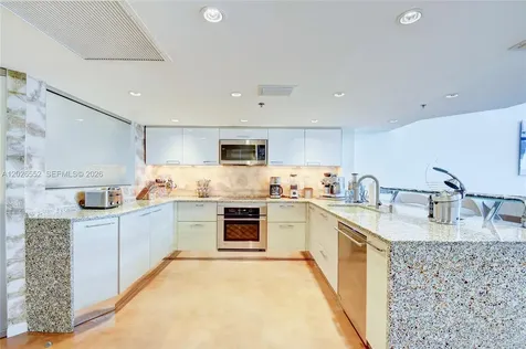 5445 Collins Avenue Miami Beach FL 33140