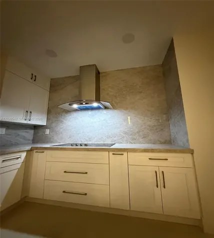 14407 SW 158th Path Miami FL 33196