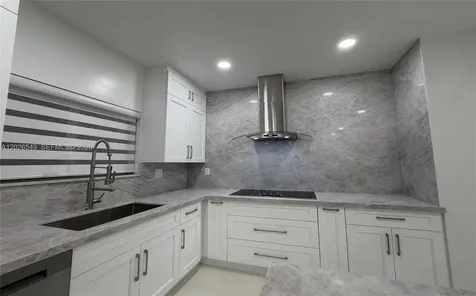 14407 SW 158th Path Miami FL 33196
