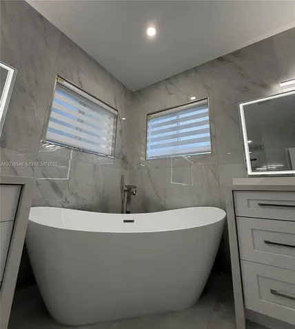 14407 SW 158th Path Miami FL 33196