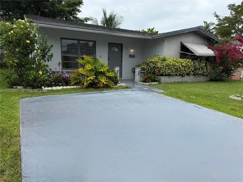7311 NW 57th Drive Tamarac FL 33321