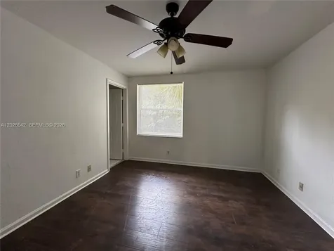824 Summit Lake West Palm Beach FL 33406