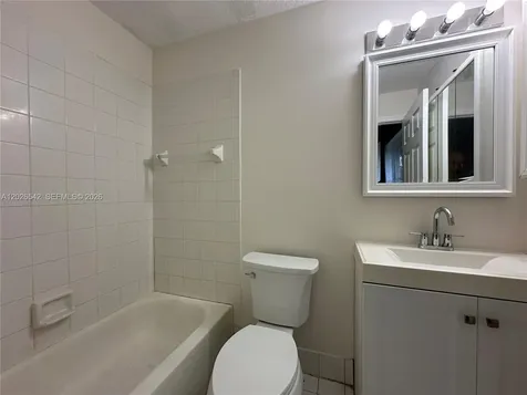824 Summit Lake West Palm Beach FL 33406