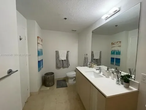 6515 Collins Avenue Miami Beach FL 33141