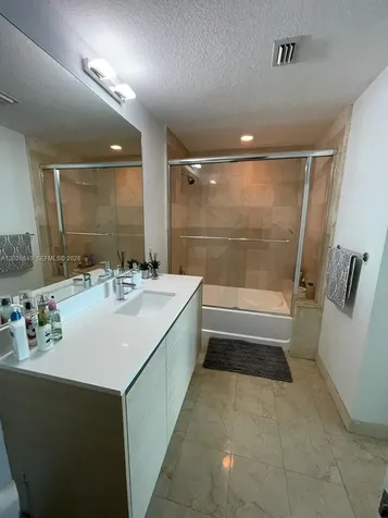 6515 Collins Avenue Miami Beach FL 33141