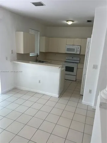 2910 SE 15th Road Homestead FL 33035