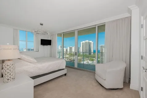 3020 NE 32nd Avenue Fort Lauderdale FL 33308