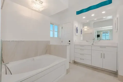 3020 NE 32nd Avenue Fort Lauderdale FL 33308