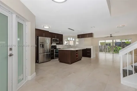 3583 Simms Street Hollywood FL 33021