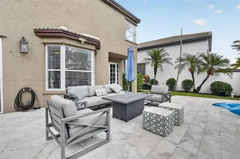 15782 NW 10th Street Pembroke Pines FL 33028