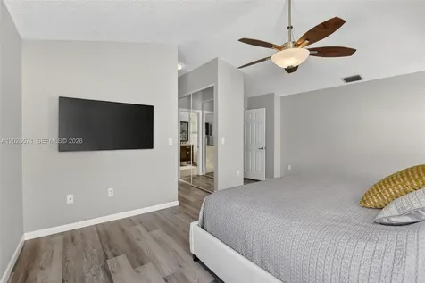 15782 NW 10th Street Pembroke Pines FL 33028