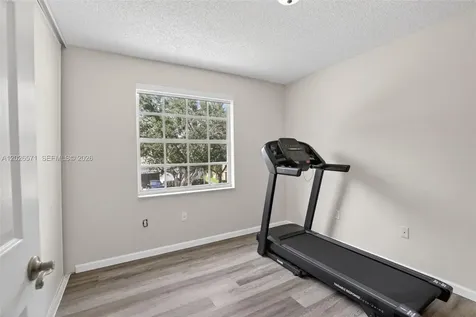 15782 NW 10th Street Pembroke Pines FL 33028