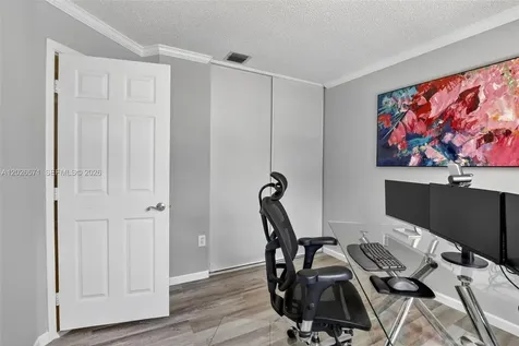 15782 NW 10th Street Pembroke Pines FL 33028
