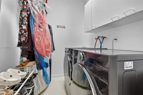 15782 NW 10th Street Pembroke Pines FL 33028