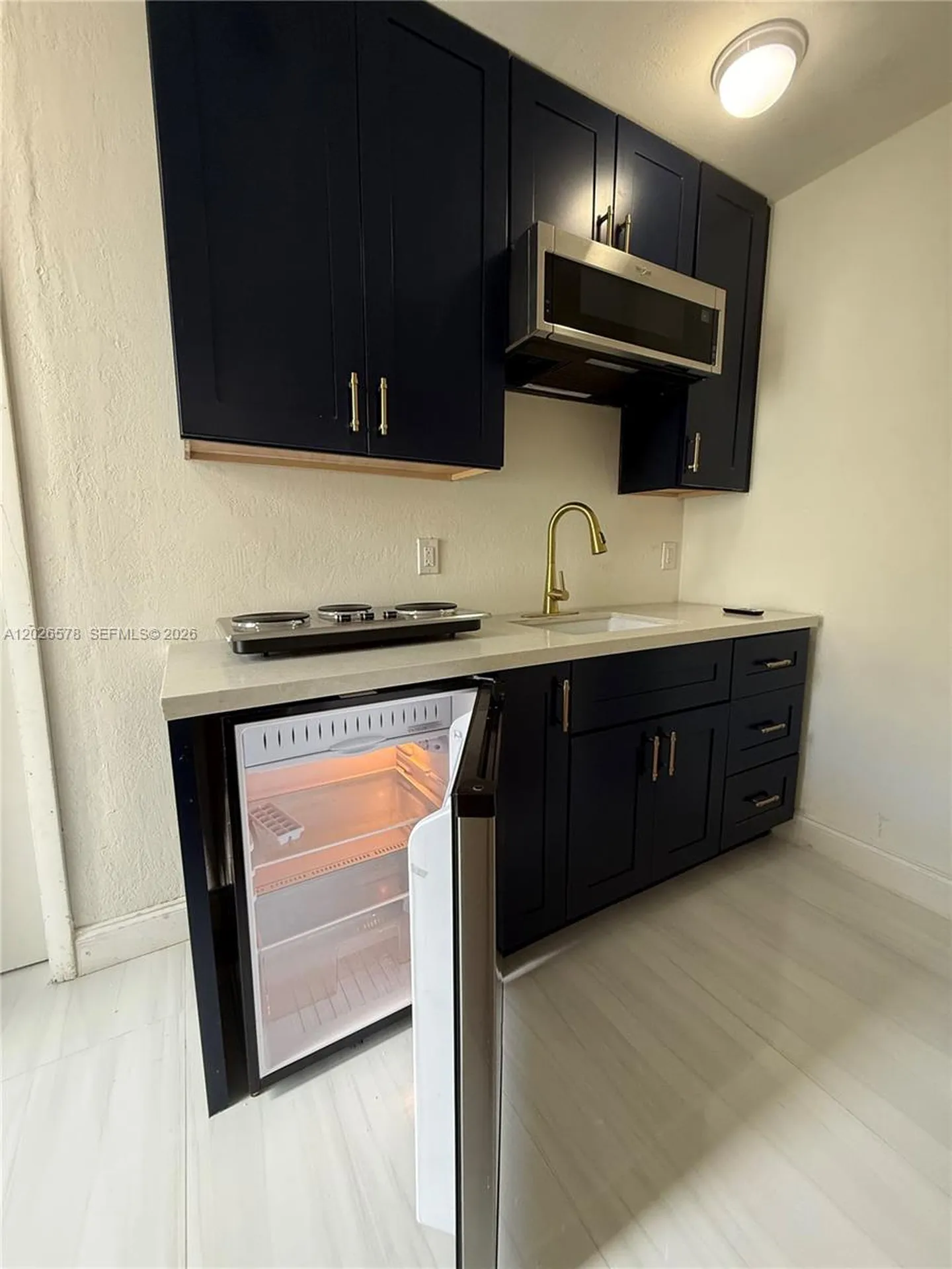1816 NW 25th Terrace Fort Lauderdale FL 33311