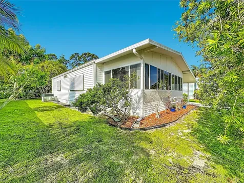 8227 Cinnamon Lane Port St. Lucie FL 34952