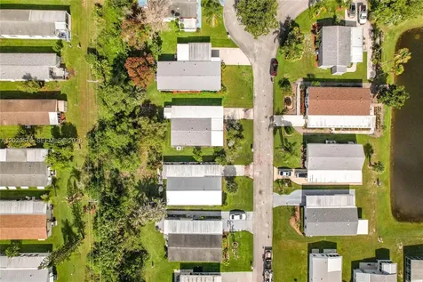 8227 Cinnamon Lane Port St. Lucie FL 34952