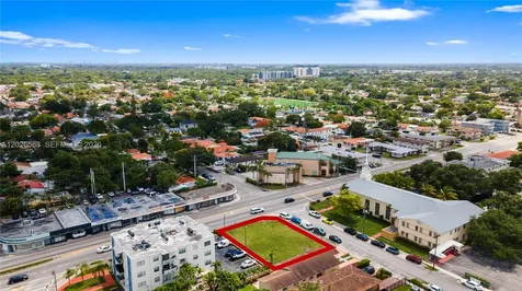 5895 W Flagler Street Miami FL 33144