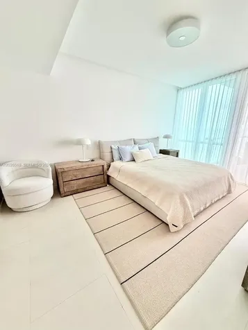 17121 Collins Avenue Sunny Isles Beach FL 33160